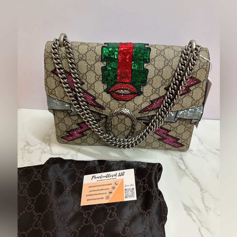 💎✨Authentic 💎GG Supreme Canvas Embroidered Sequin Medium 💎Sold